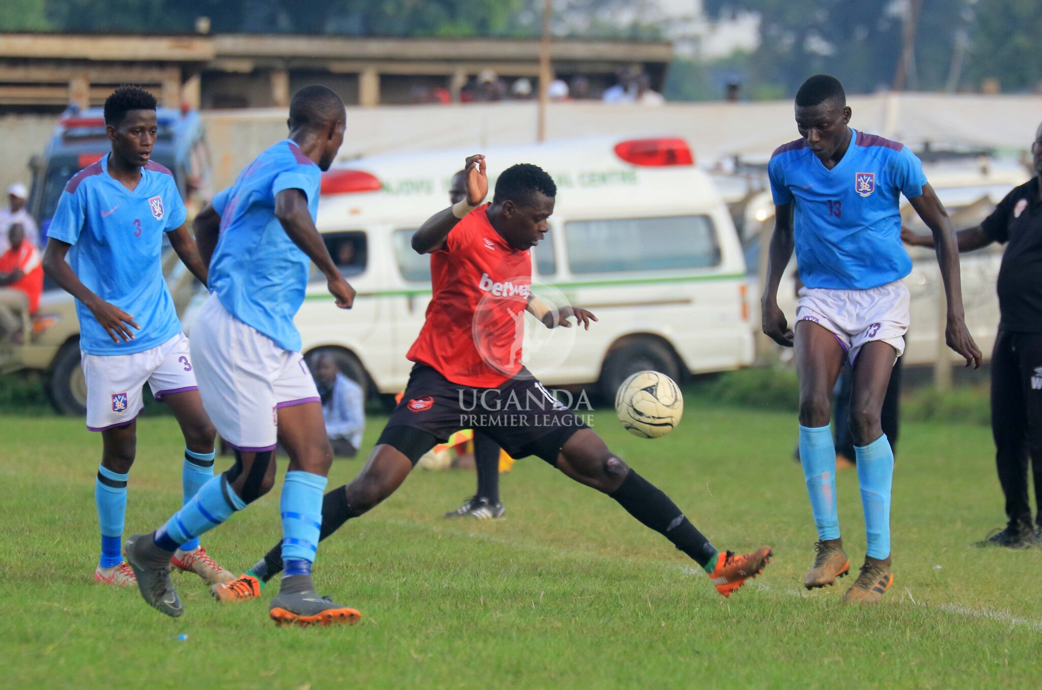 Traditional rivals Villa, Express face off Uganda Premier League